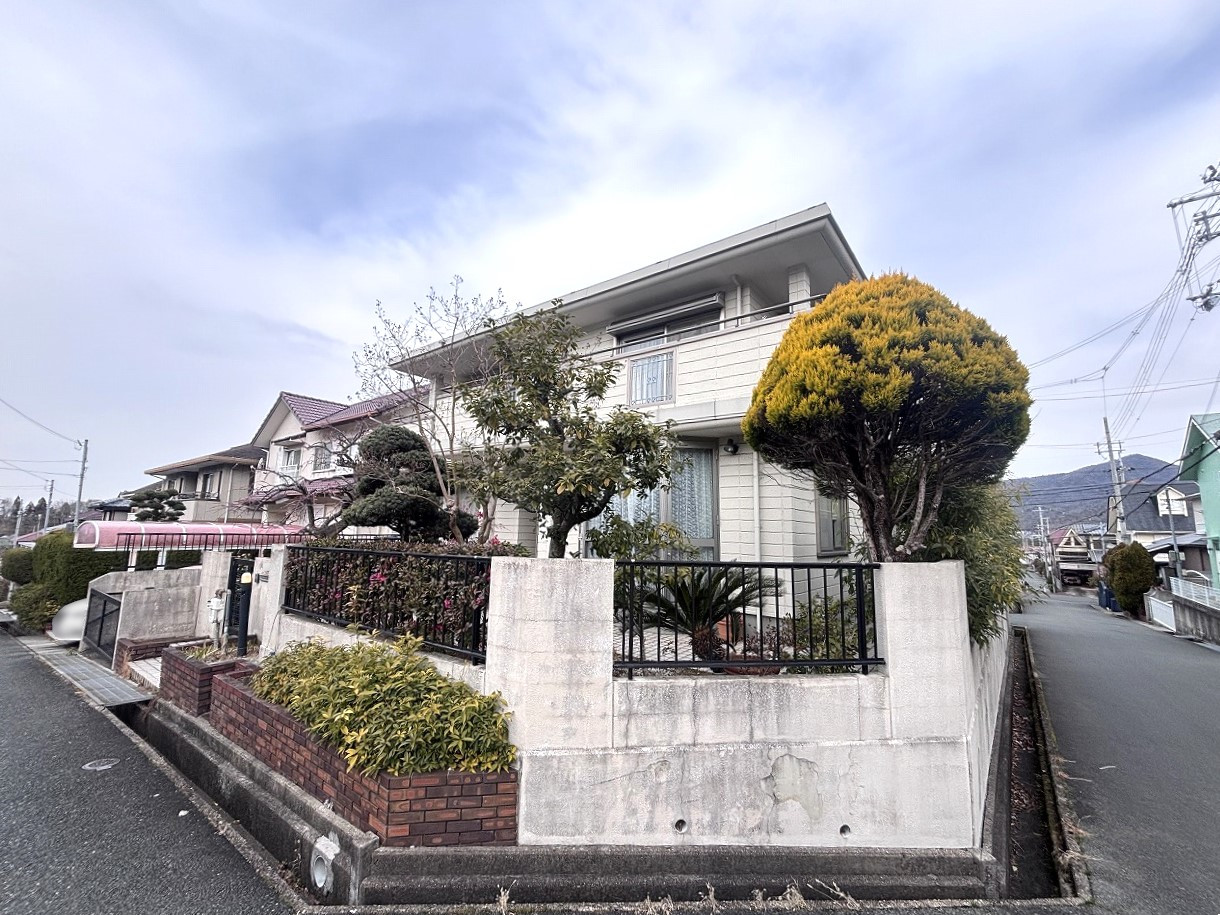 兵庫県神戸市北区日の峰3丁目の旭化成施工の中古住宅情報｜スムストック