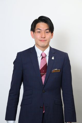 担当者梅田　陸哉