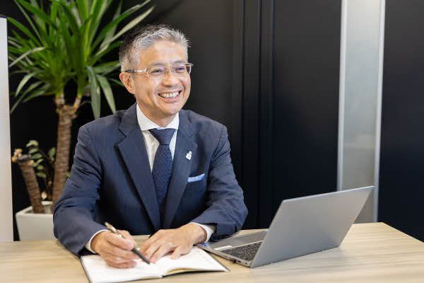 担当者佐藤　洋治