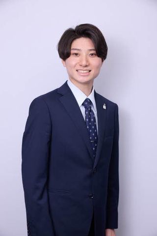 担当者井上　颯太