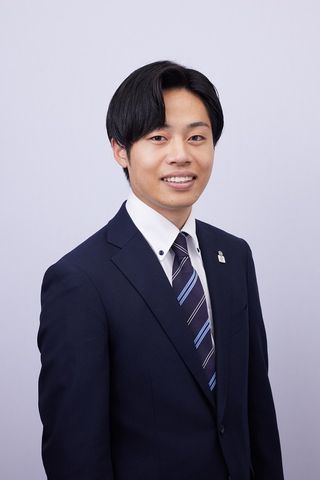 担当者鈴木　綾馬