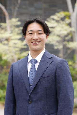 担当者前田　圭祐