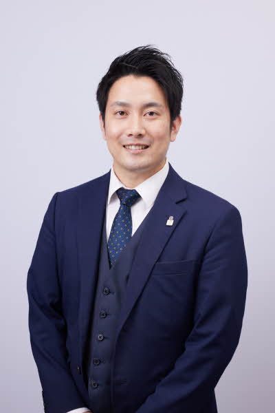 担当者松尾　海里