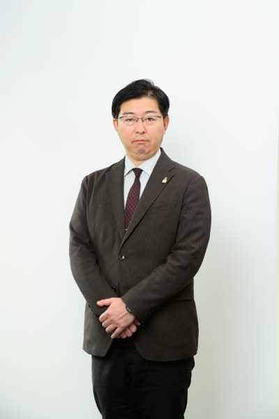 担当者佐藤　章