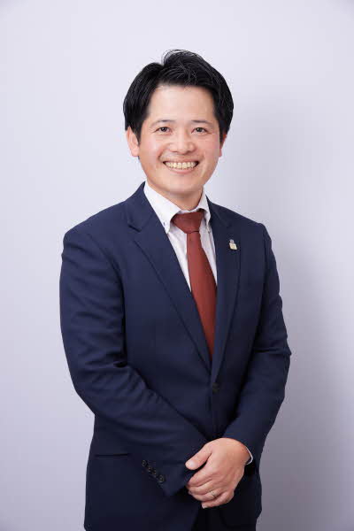 担当者谷　健太郎