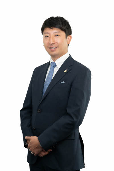 担当者小槻 峻吾