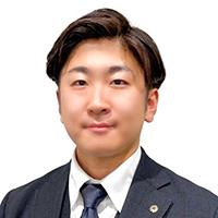 担当者向井琉臣