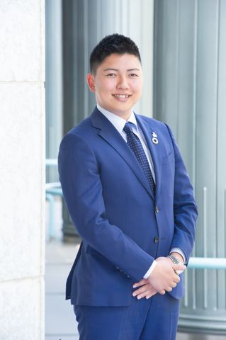 担当者
