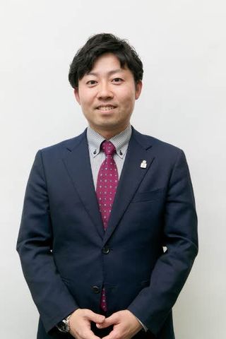 担当者